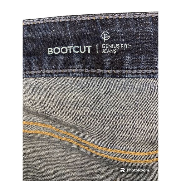 Lane Bryant Jeans  Woman Size 18 Short Mid Rise Boot Cut Stretch Blue Dark Wash - Picture 4 of 4